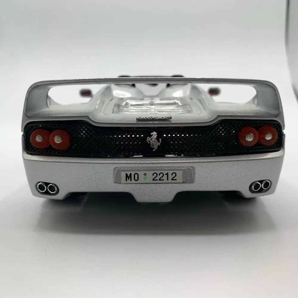 Bburago Ferrari F50, 1:18 Die-Cast Model Car, Silver, Open Top, Opening Doors